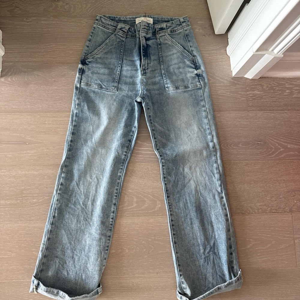 Stylish Light Blue Women's Straight Leg Jeans